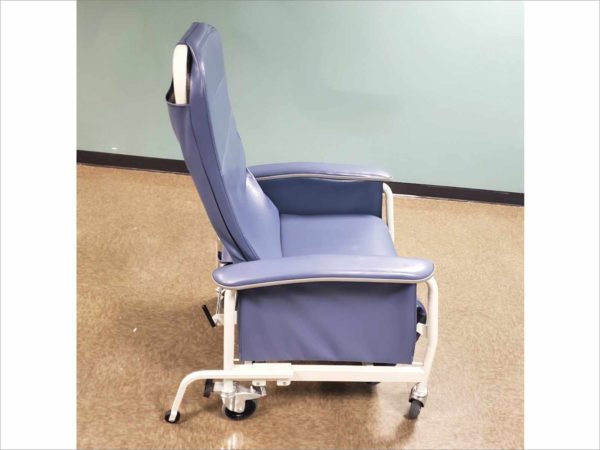 Lumex 565WG Tilt Geri Chair Blue 400Lbs Capacity Care Recliner 565W427-Pro-Lab tattoo shop Chair