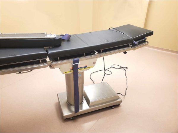 Skytron Elite 6500M Adjustable O/R Operating Table 500Lbs Max Capacity