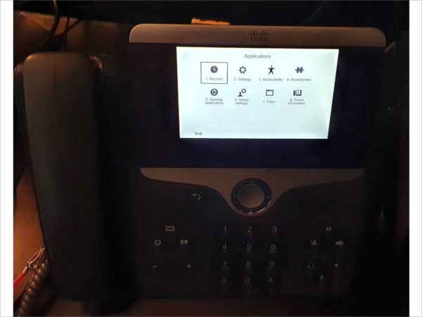 Cisco CP-8811 UC Phone series VoIP 5-Line PoE Gigabit IP Phone Cisco
