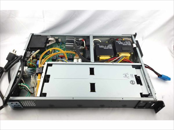 APC Smart-UPS 2200 Pn SUA2200RM2U 2200VA Uninterruptible Power Supply No Batteries USB Serial 2U Rackmount 6x NEMA 5-15R 2x NEMA 5-20R outlets UPS System