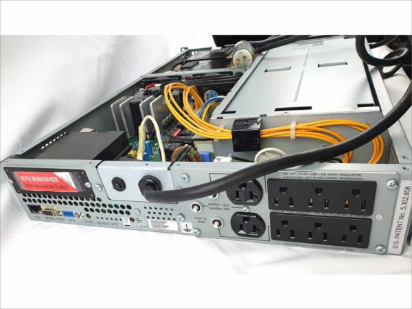 APC Smart-UPS 2200 Pn SUA2200RM2U 2200VA Uninterruptible Power Supply No Batteries USB Serial 2U Rackmount 6x NEMA 5-15R 2x NEMA 5-20R outlets UPS System