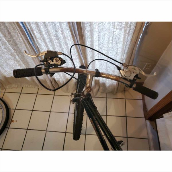 Trek 930 BS6192 22" Frame 26" Wheel 18 Speed Men Green Mountain Bike Bicycle Single Track w/ V brakes