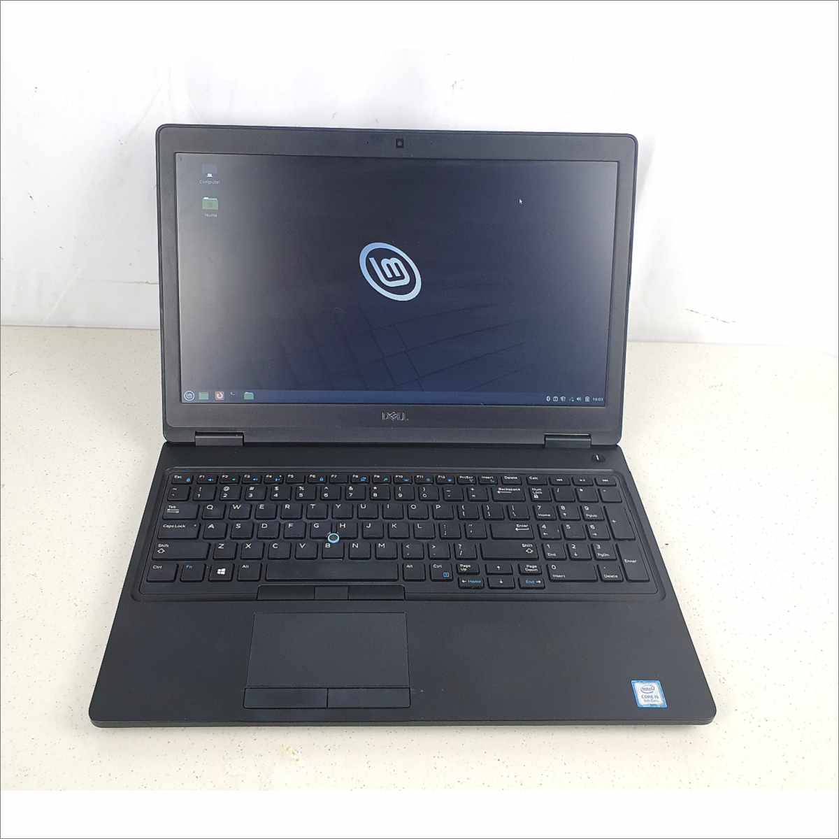 Amazon.com: Dell Latitude 5590 15.6 FHD, Core i5-8250U 1.6