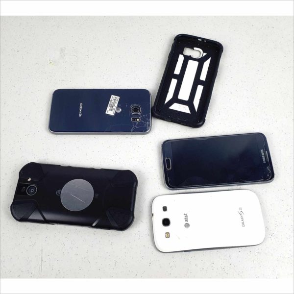 Lot of 4x Phone Kyocera Duraforce Pro 2 E6920 Samsung S6 Samsung S3