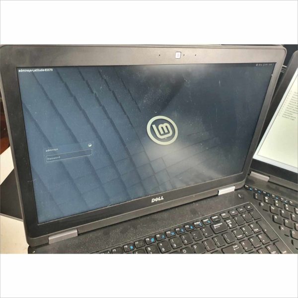 Lot Of 8x Dell Latitude 5570 Business Laptop 15.6" 8GB RAM intel i5-6440HQ CPU 2.60GHz 120GB Storage With Linux Mint