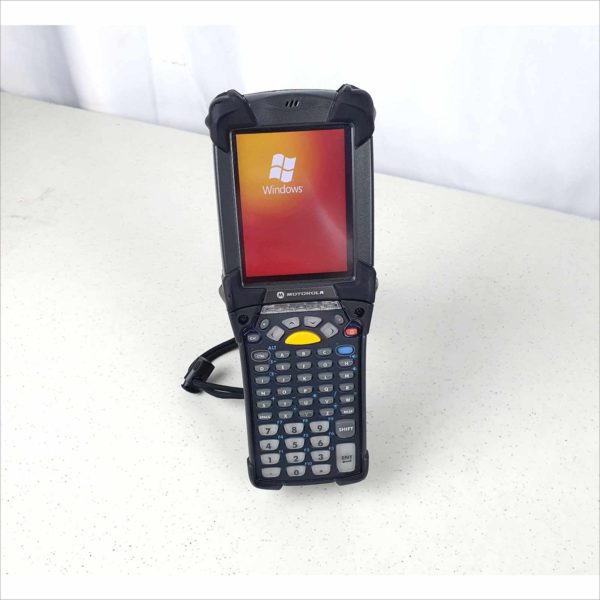 Motorola MC-9190 Long Range Scanner with WiFi Bluetooth Pistol Grip Alphanumeric Keys Windows CE 6.0 P/N MC9190-G30SWEQA6WR