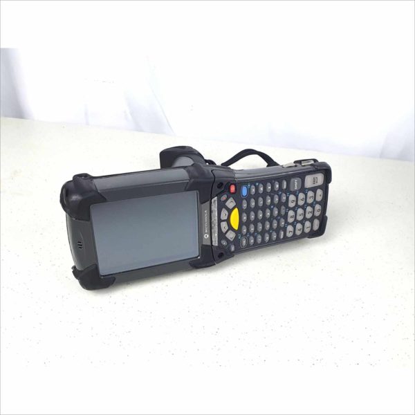Motorola MC-9190 Long Range Scanner with WiFi Bluetooth Pistol Grip Alphanumeric Keys Windows CE 6.0 P/N MC9190-G30SWEQA6WR