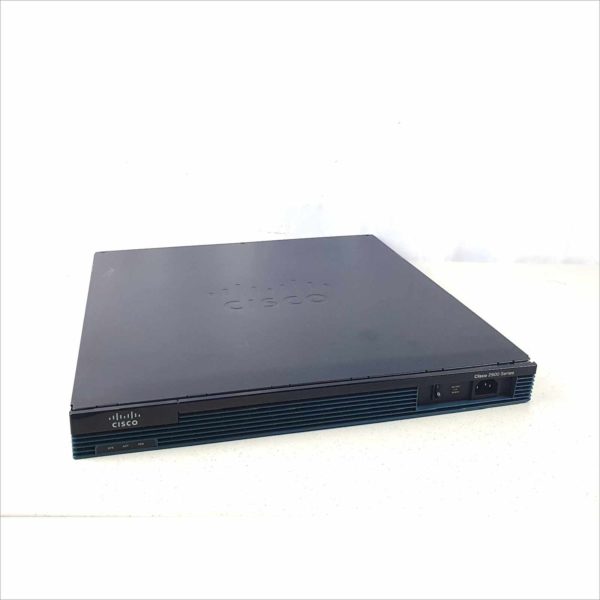 Cisco 2900 Series CISCO2901-K9 2-Port Gigabit Wired Integrated Services Router