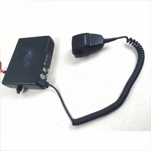 Motorola Radius CM200 Analog Mobile VHF/UHF Radio AAM50KQC9AA1AN Microphone HMN3596A