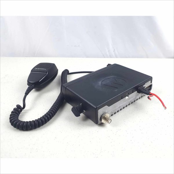 Motorola Radius CM200 Analog Mobile VHF/UHF Radio AAM50KQC9AA1AN Microphone HMN3596A