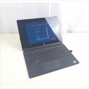 Dell Latitude 7275 Business UHD Tablet 12.5" 8GB RAM Intel m7-6Y7S CPU 1.20GHz 128GB SSD Storage Two in one Tablet & Laptop