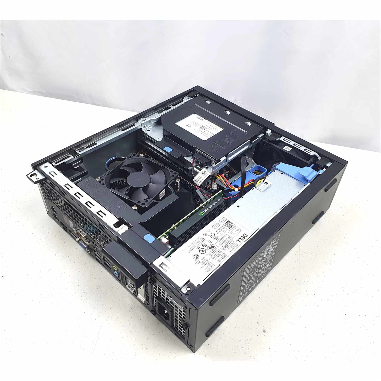 Dell Precision T1700 SFF intel I3-4160 3.60GHz 8GB RAM 128GB SSD Dell Precision T1700 SFF intel I3-4160 3.60GHz 8GB RAM 128GB SSD