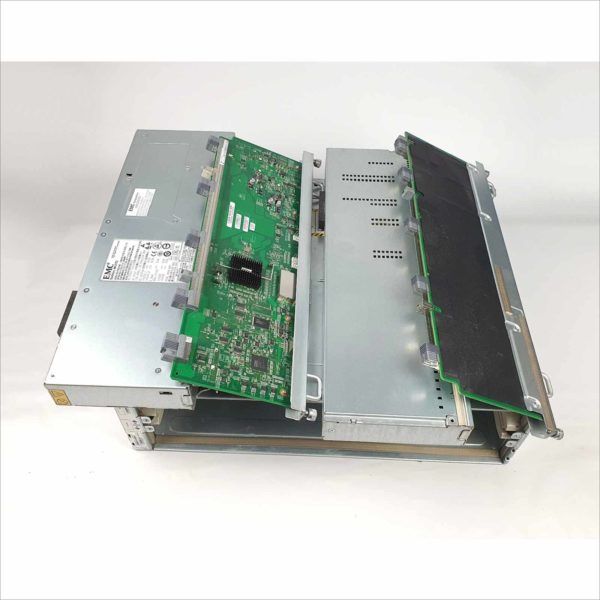EMC VNXe3300 iSCSI SAN NAS Unified Storage Processor - EMC STPE15 Enclosure 15x Drive bay with Caddy 2x Storage processor 110-140-112B PN 900-567-003