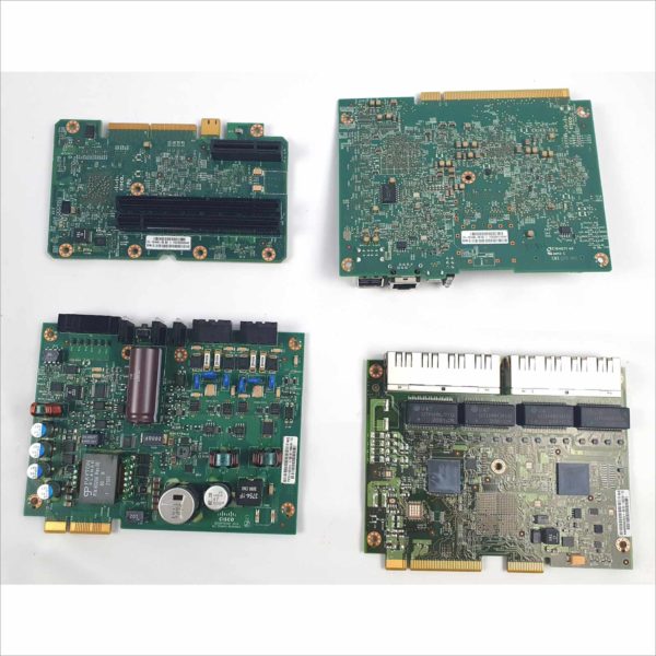 CISCO Catalyst IE-3200-8T2S-E V04 RUGGED SWITCH Network Essentials 8GE 2x SFP