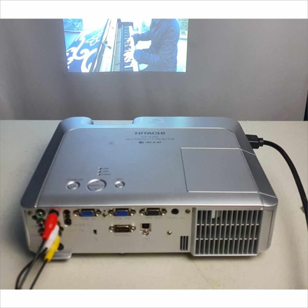 Hitachi CP-X260 3LCD 2500 Ainsi Lumens HD 1080i Conference Room Projector - 133 Lamp Hours - Victolab LLC