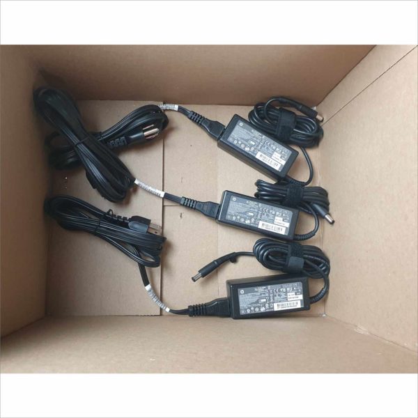 Lot of 19x New OEM HP PPP00L-E 608425-001 18.5V 3.5A 65W Power Supply