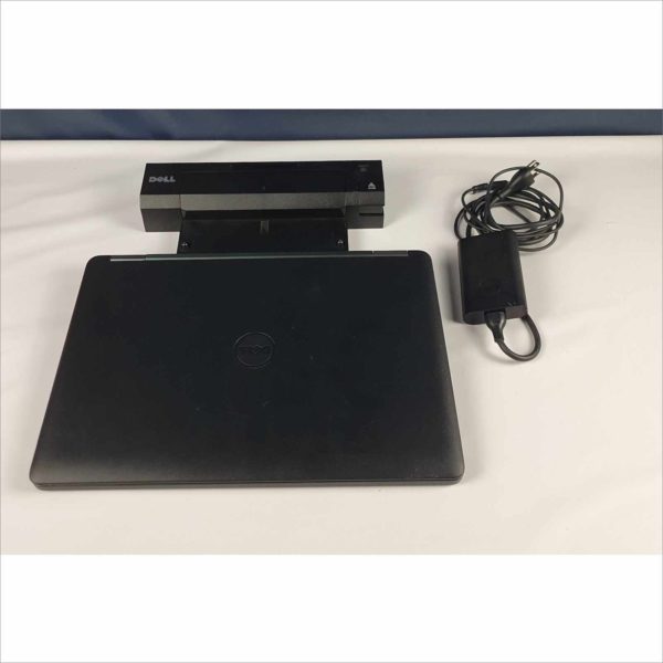 Dell Latitude 5570 FHD 15.6" 6440HQ 2.6GHz 8GB 256GB SSD Webcam WiFi Win10 Laptop with Power Adapter, docking station / Ports Replicator - Victolab LLC