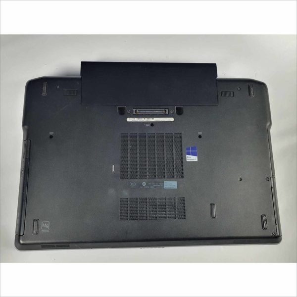 Dell Latitude E6530 15.6" FHD i7-3740QM 2.70GHz NVIDIA GPU 4GB 180GB SSD WiFi Win10 Laptop with Power Adapter & docking station