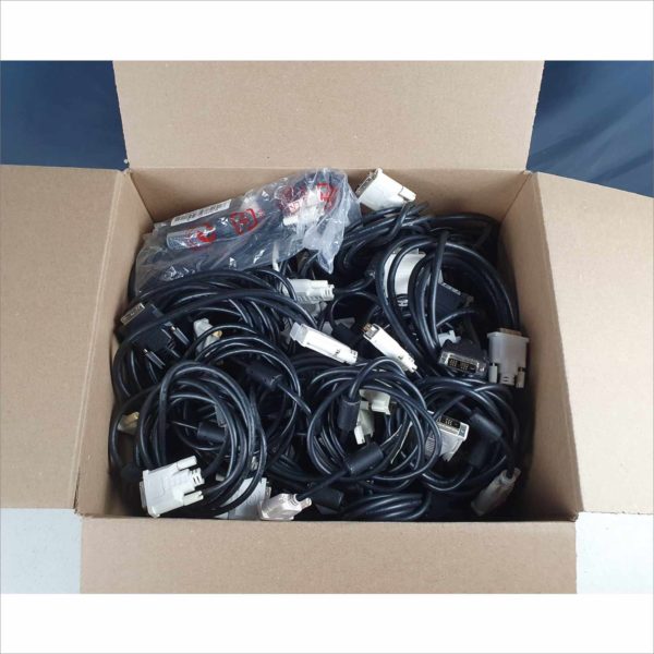 lot of 45x DVI-I Single Link Cables - 1x Box - Victolab LLC