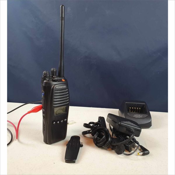 Kenwood TK-5210 VHF Transceiver w/ KSC-32 7.2VDC Rapid Charger &v 16VDC AC Adapter