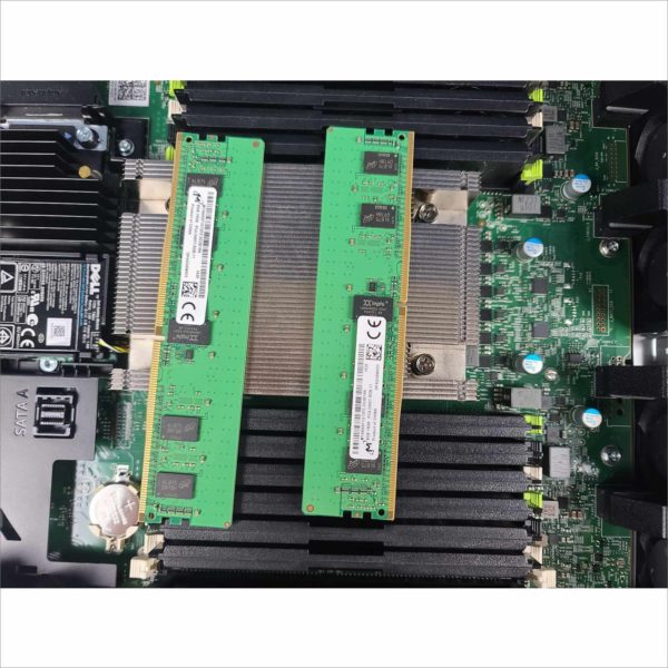 DELL POWEREDGE R630 2.5" 8-BAY 2x XEON E5-2640 V4 2.60 16GB 5x 400GB SSD PERC H730