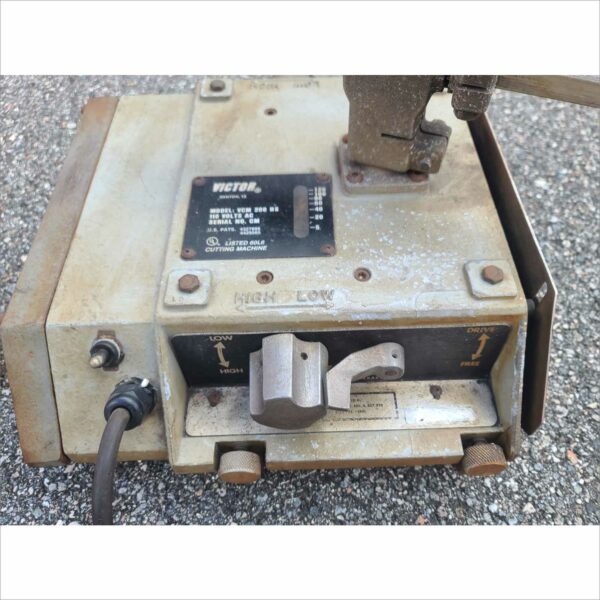 VICTOR VCM200 TRACK TORCH PORTABLE CUTTING MACHINE 110 VOLT AC POWER SUPPLY