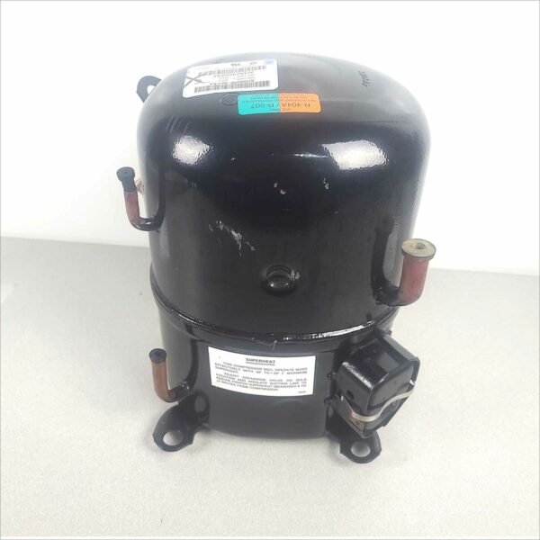 Tecumseh AHA2490ZXF AH556RF-503-A4 Low Back Pressure R404A 208-230V 3~ 60Hz 200-220V 3~ 50Hz Reciprocating Compressor
