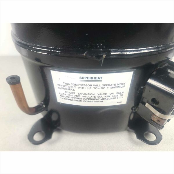 Tecumseh AHA2490ZXF AH556RF-503-A4 Low Back Pressure R404A 208-230V 3~ 60Hz 200-220V 3~ 50Hz Reciprocating Compressor
