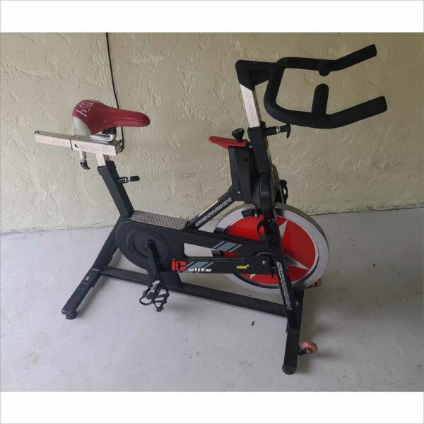 Schwinn IC Elite Upright Cycle-Bike Commercial Gym, Delivery Raduis 200 Miles