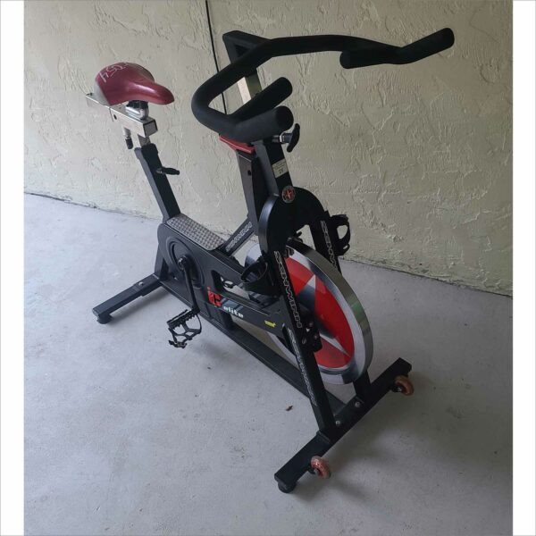 Schwinn IC Elite Upright Cycle-Bike Commercial Gym, Delivery Raduis 200 Miles