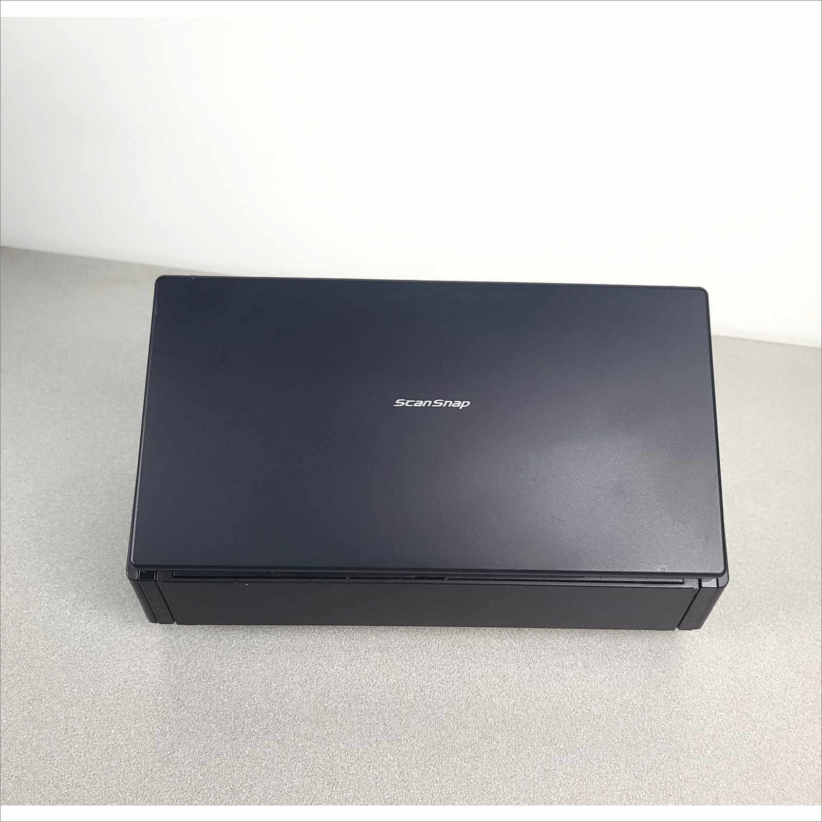 Fujitsu ScanSnap iX500 Wireless High Speed Document Scanner