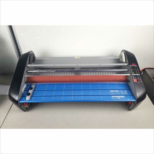 GBC Pinnacle Pinnacle 27 EZLoad Thermal Roll Laminator 27" Max Width 8-10 Min Warm-Up