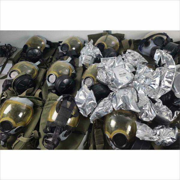 lot of 20x Gas Mask Med MSA M2 with Filters