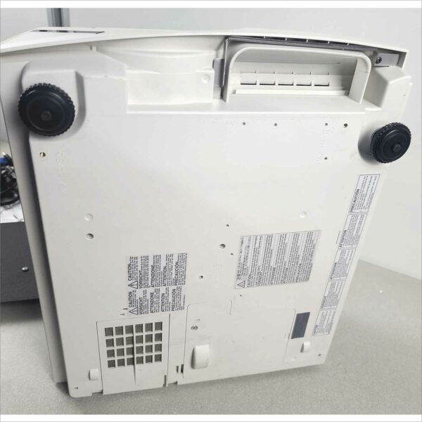Mitsubishi XL5900LU 3 LCD Multimedia Projector SN#0001502