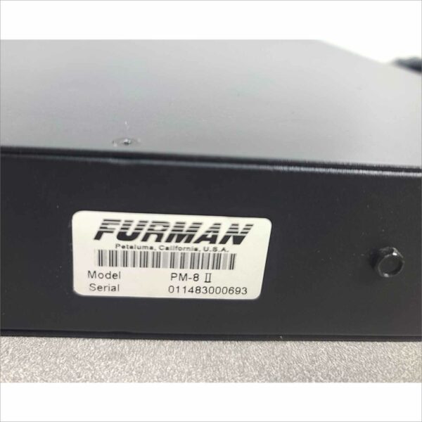 Furman PL-8 Pro Series II 8-Outlet Linear AC Power Conditioner SN#011483000693