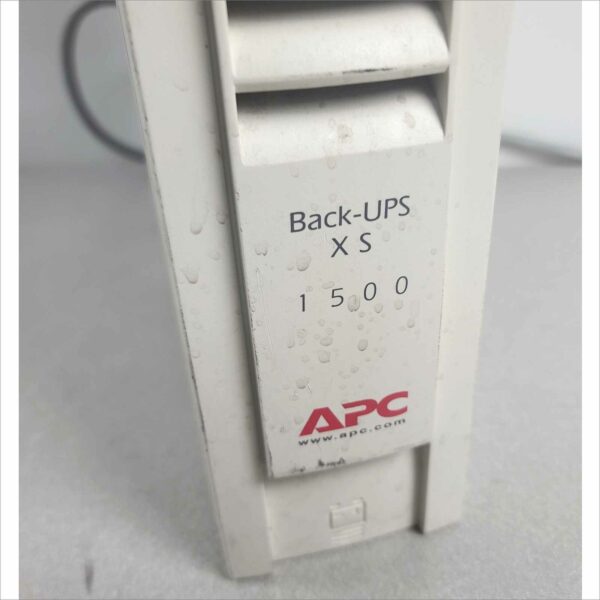 APC Back-UPS XS1500 8x outlets with 2x surge only SN# BB0626007538
