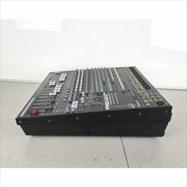 Yamaha EMX-5016CF Powered Mixer 16 channel Analog Console Mixer Audio Equipment