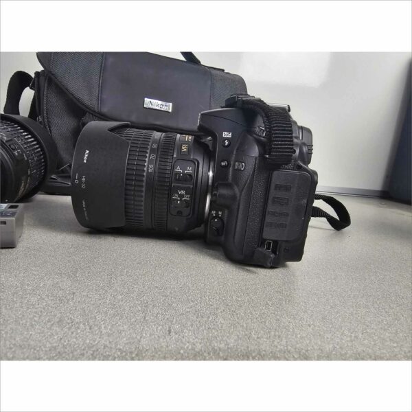 Nikon D90 Digital Camera W/ DX AF-S Nikkor 55-200/18-105mm Zoom Lens SN#3546615