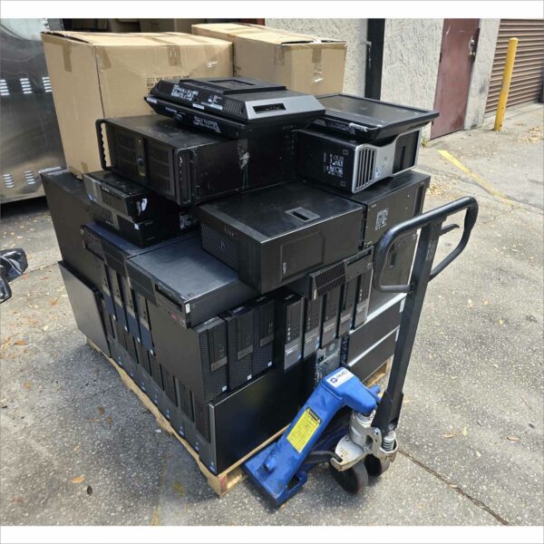 Pallet of Dell / lenovo / hp Desktop SFF DT Towers and AIO