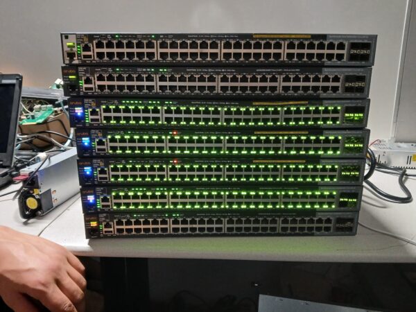 Huge Lot – 209+ Tested & Working Enterprise Network Devices – HP, Cisco, Netgear, AeroHive & More