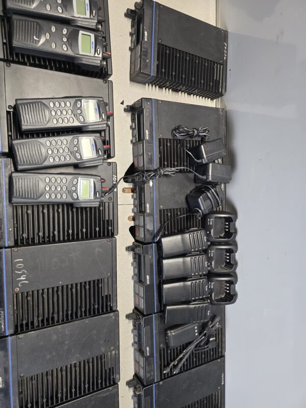 Lot of Harris / MACOM Radios with Microphones – AS-IS