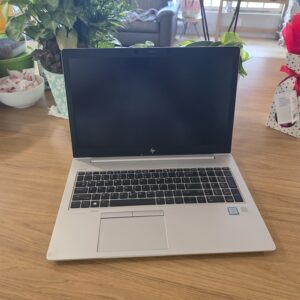 HP EliteBook 850 G5 laptop | i7-8550U | 8GB RAM | 128GB M.2 SSD | Win 11 | 5CG9042MC3