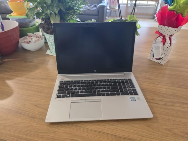 HP EliteBook 850 G5 laptop | i7-8550U | 8GB RAM | 128GB M.2 SSD | Win 11 | 5CG9042MC3