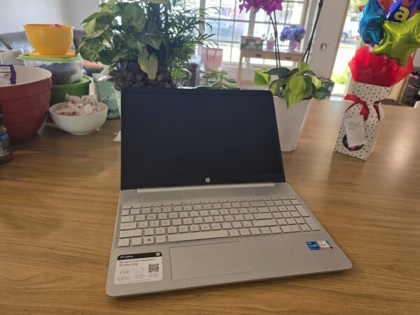 HP 6X3B4UA | i5-1155G7 | 8GB RAM | 256GB SSD | Win 11 | 5CD2366558