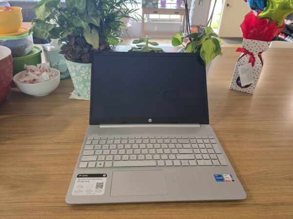 HP 6X3B4UA | i5-1155G7 | 8GB RAM | 256GB SSD | Win 11 | 5CD2366558