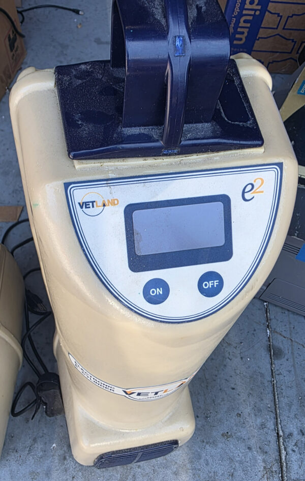 Lot of 2x Vetland E2 Veterinary Anesthesia Systems – Power On Tested – AS-IS