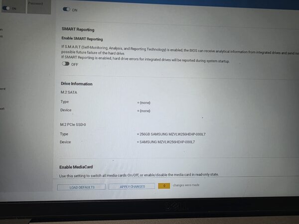 DELL Latitude 5420 laptop i7-1185G7 8GB RAM 256GB M.2 SSD Win 11 J7348C3
