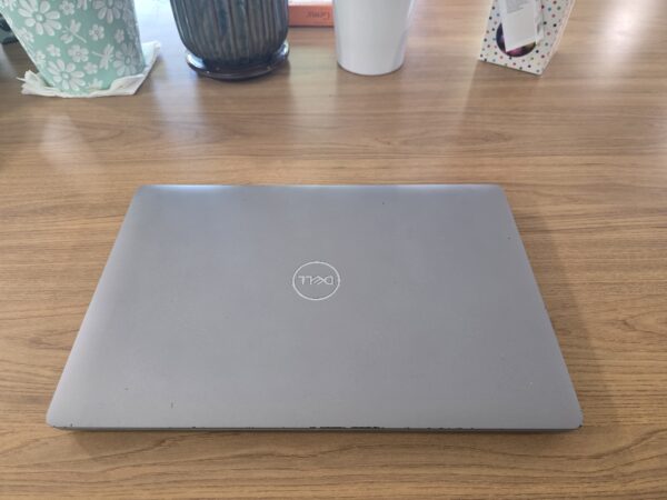DELL Latitude 5510 laptop i7-10610U 8GB RAM 128GB M.2 SSD Win 11 7M4VR73