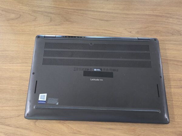 DELL Latitude 7410 laptop i5-10310U 16GB RAM 128GB M.2 SSD Win 11 DR3F163