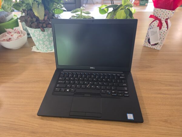 DELL Latitude 7490 laptop i7-8650U 8GB RAM 128GB M.2 SSD Win 11 J9QHNV2